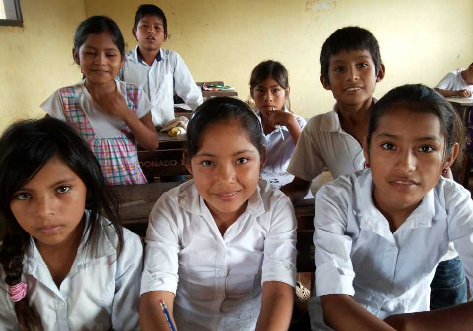 Kinder Bildung Bolivien